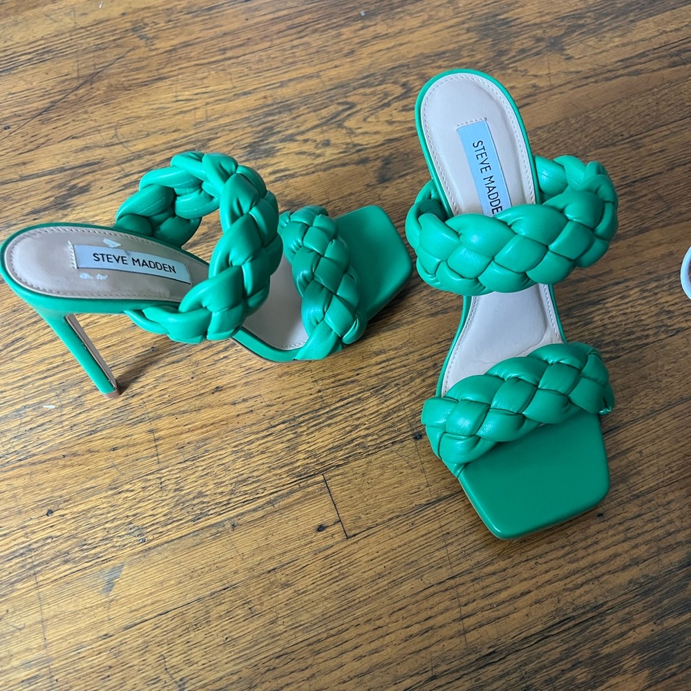 New Green Steve Madden Heels